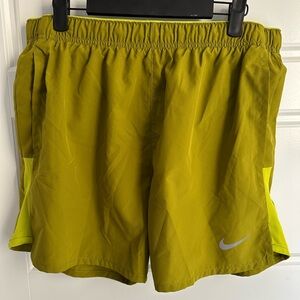 Men’s Nike Challenger Dri-FIT 5” Brief-Lined Running Shorts NWOT